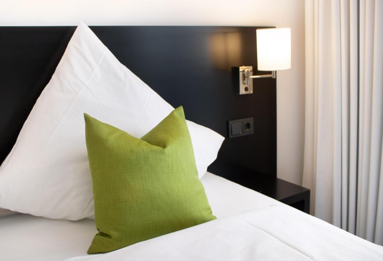 Lgo Hotel By Wmm Hotels Lemgo Exteriör bild