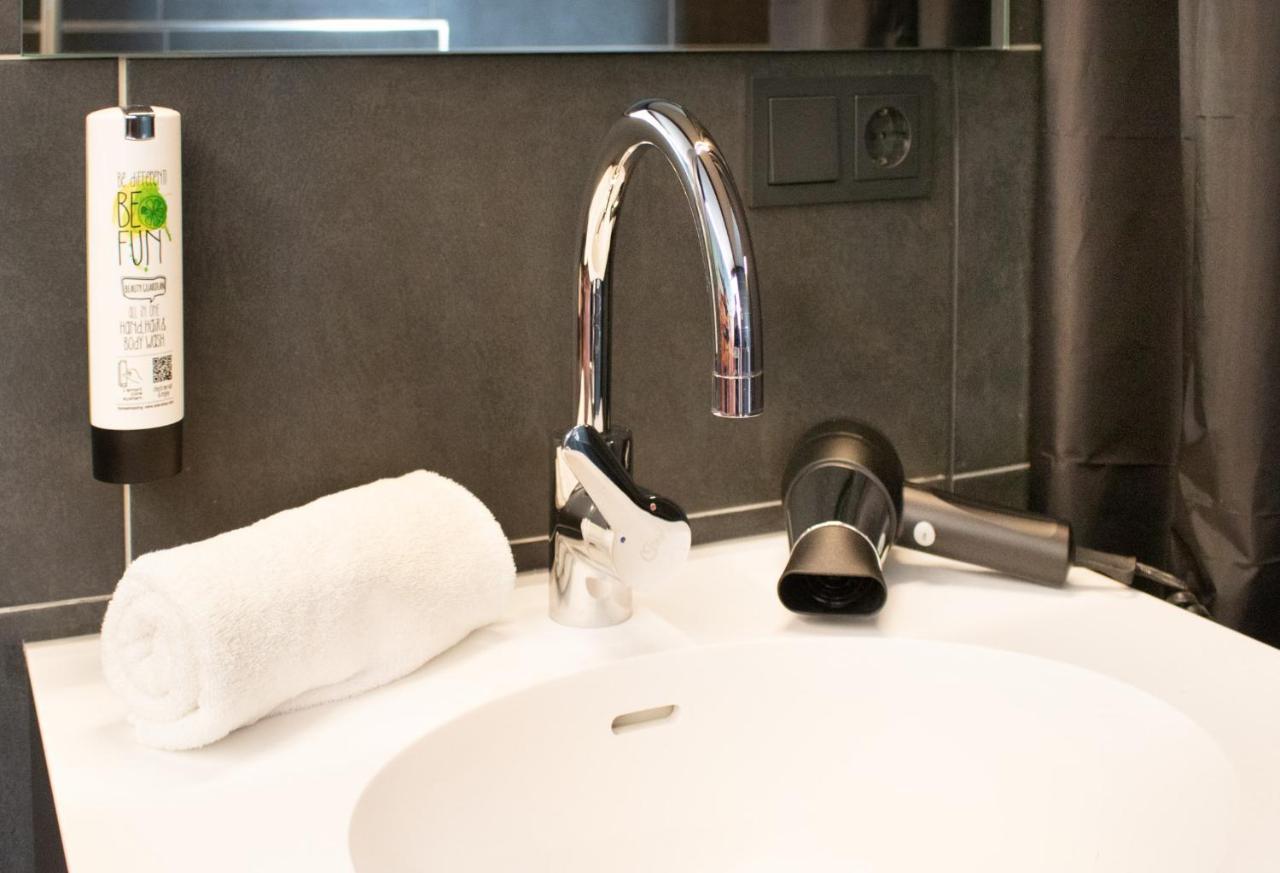 Lgo Hotel By Wmm Hotels Lemgo Exteriör bild